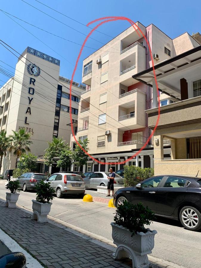 Royal Apartament Durrës Buitenkant foto